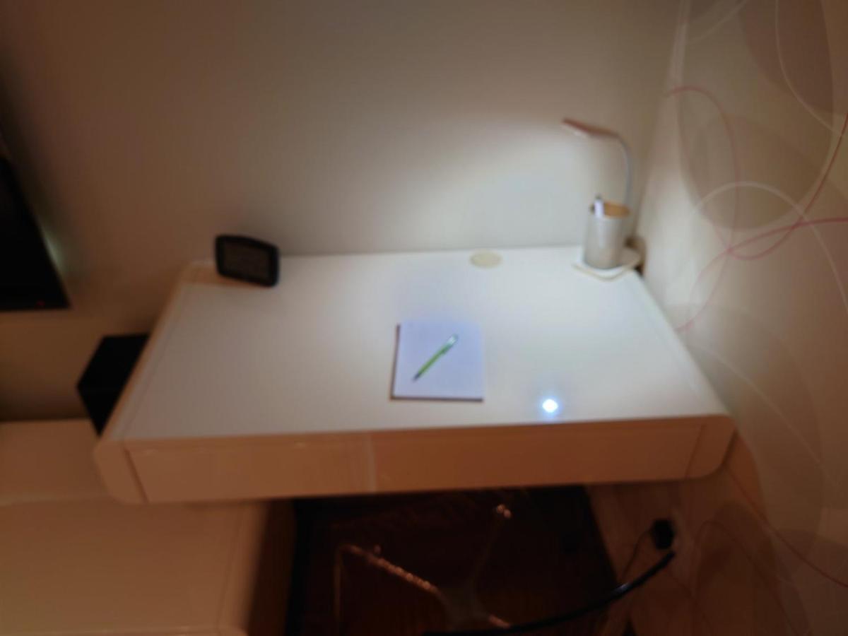 Apartman Mare Nostrum**** Apartment Rijeka Bagian luar foto