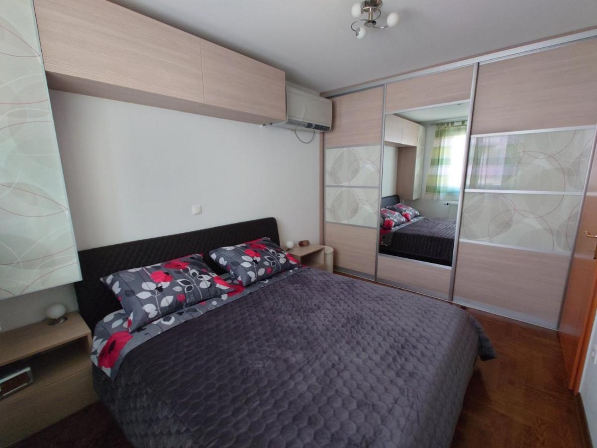 Apartman Mare Nostrum**** Apartment Rijeka Bagian luar foto
