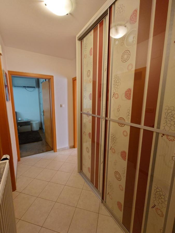 Apartman Mare Nostrum**** Apartment Rijeka Bagian luar foto